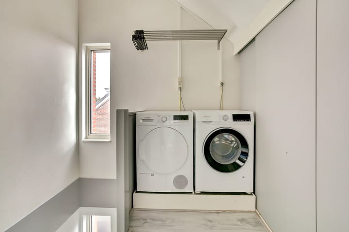 Foto 28 van Magnusstraat 7