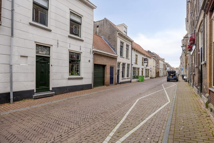 Foto 16 van Voorstraat 93