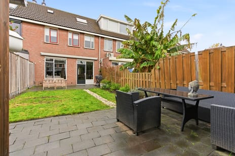 Botter 42 10 tertiary image