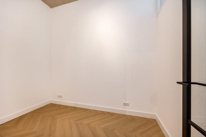 Photo 19 of Surinamepad 122