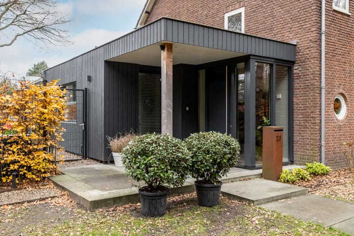 Foto 3 van Olga von Gotschlaan 23