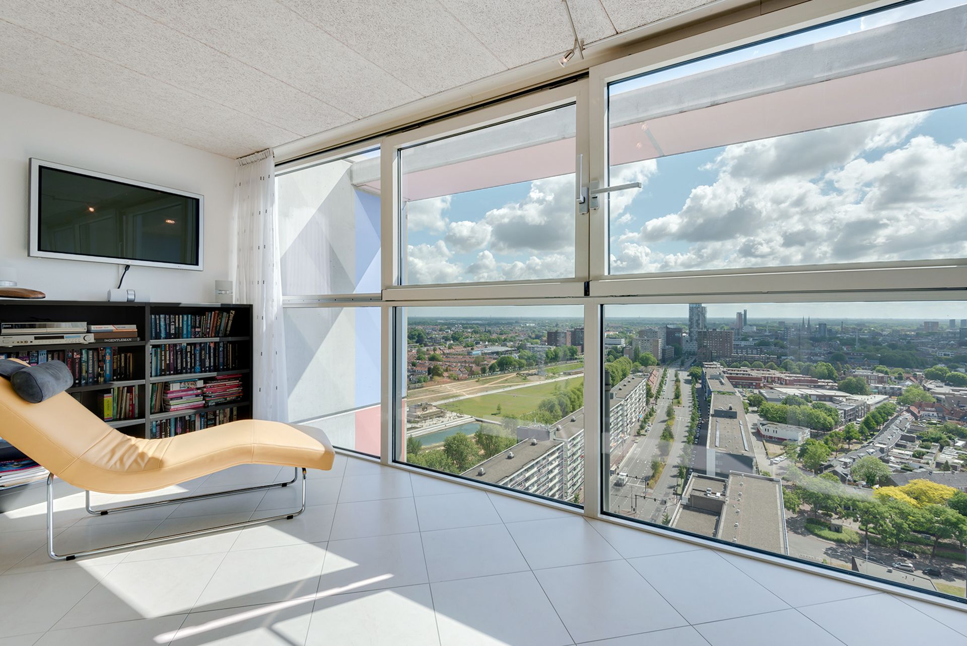 Foto 9 van Westpoint 92