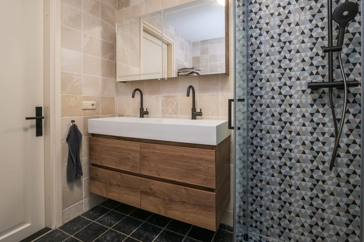 Foto 34 van Jacob de Jonghstraat 27