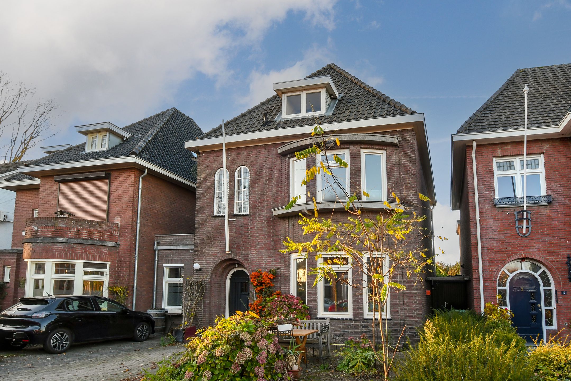 Buying a house in The Netherlands., Biest 15