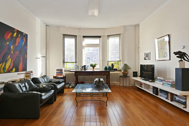 Foto 10 van Biest 15