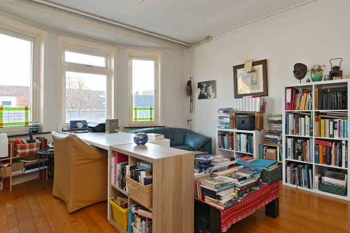 Foto 25 van Biest 15