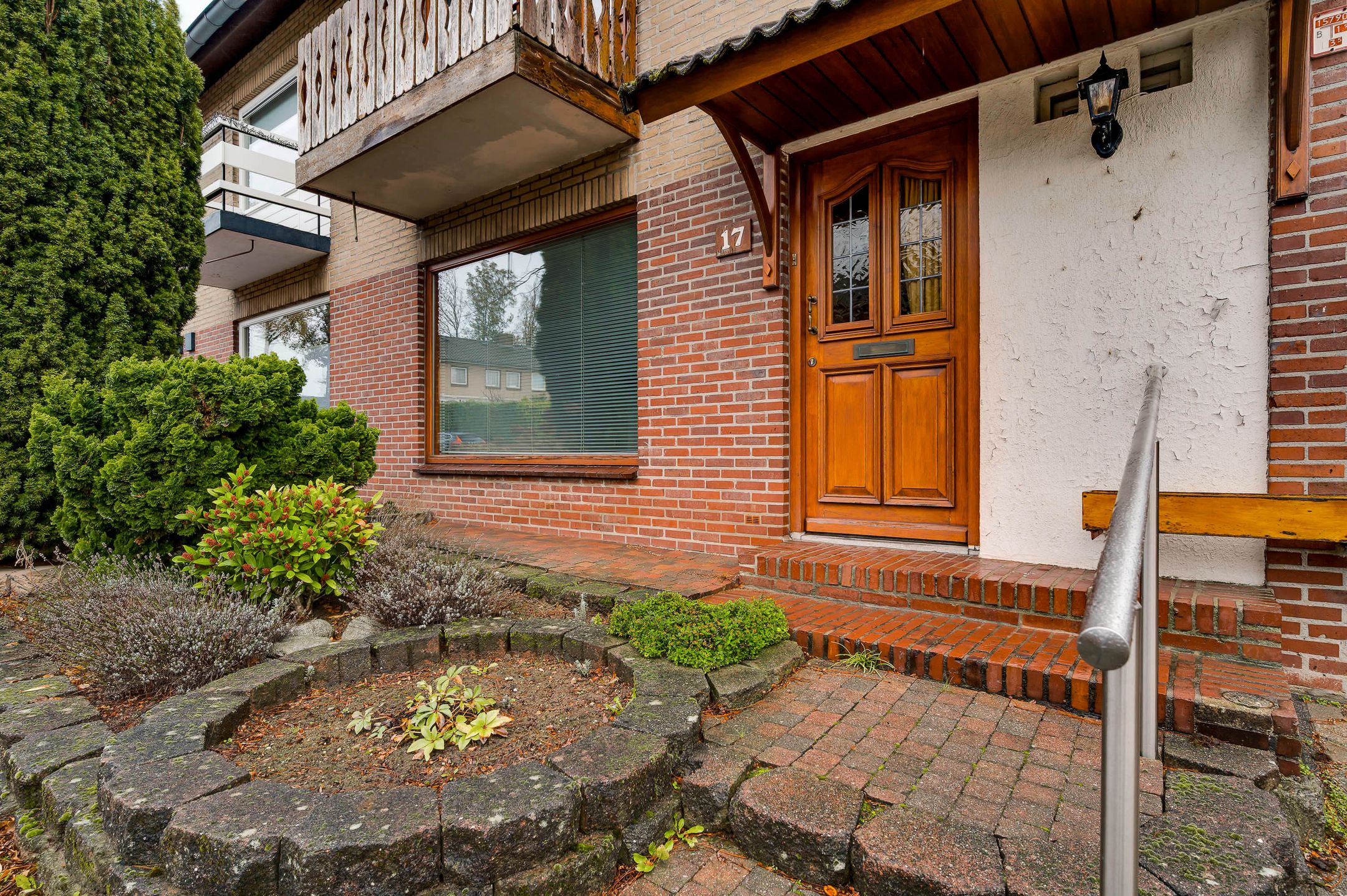 Foto 9 van Emmastraat 17