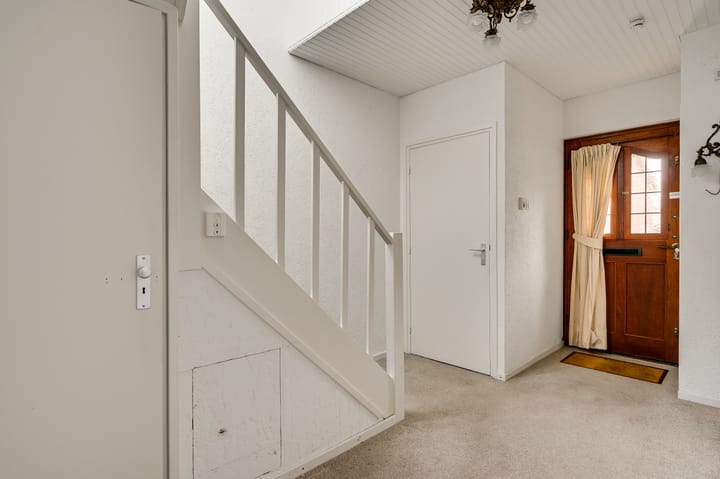 Photo 23 of Emmastraat 17