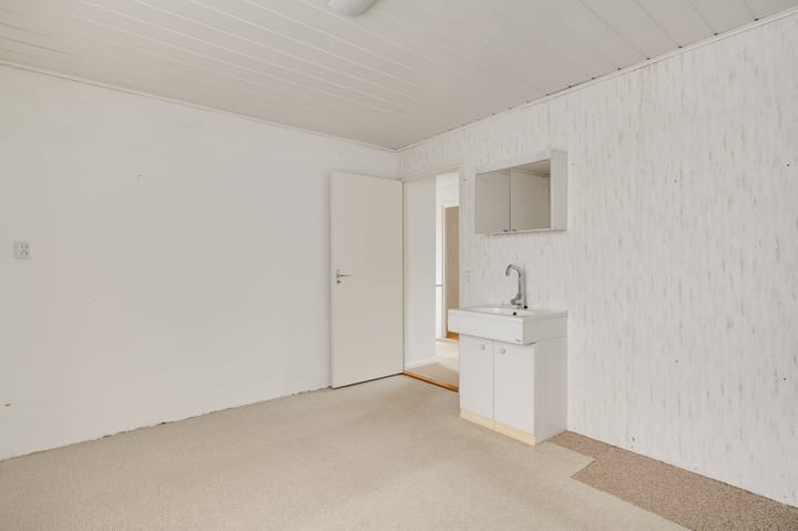 Photo 29 of Emmastraat 17