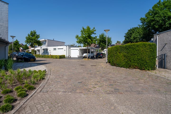 Photo 7 of Middelgraaf 22