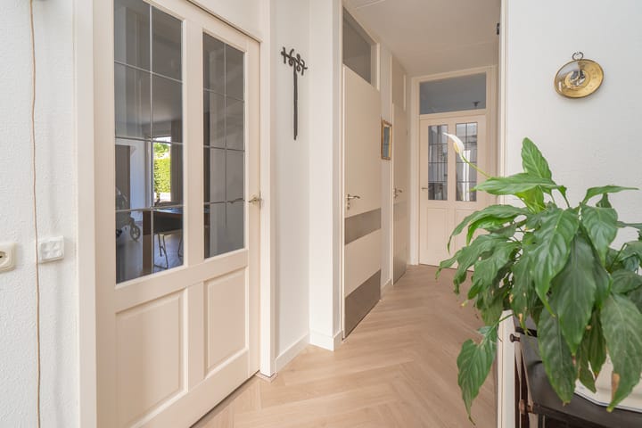 Photo 10 of Middelgraaf 22