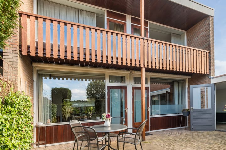 Photo 43 of Sint Maartenstraat 37