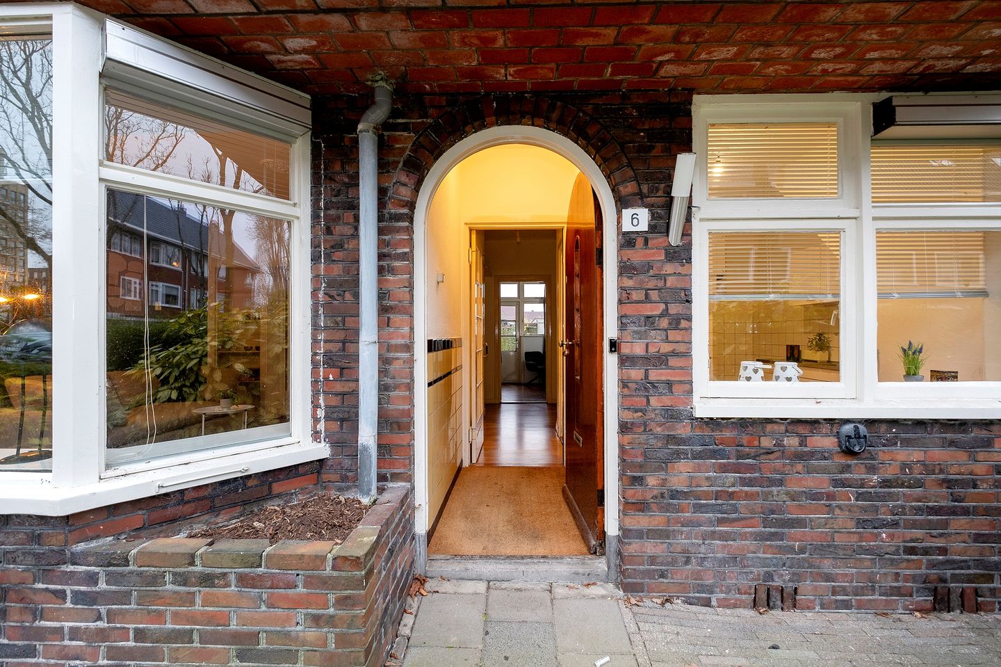 Photo 4 of Hamburgerstraat 6