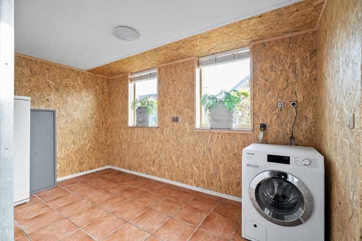 Foto 18 van Molenstraat 42