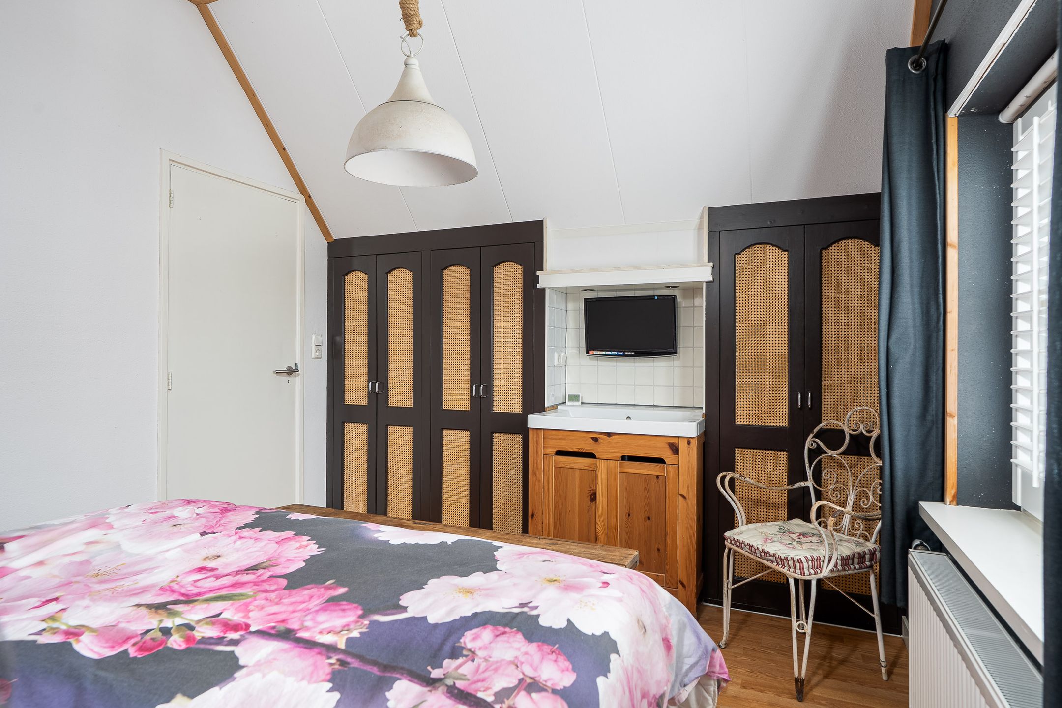 Foto 33 van Schoolstraat 2