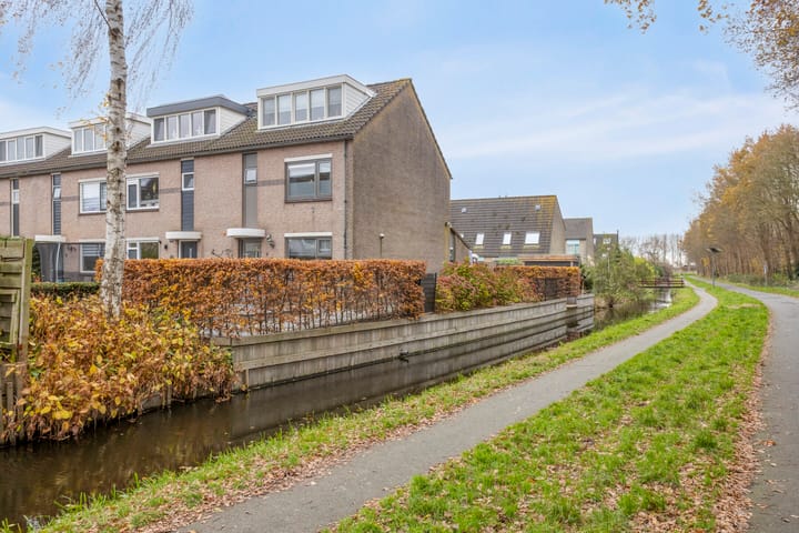 Foto 6 van Paardebloemweg 2