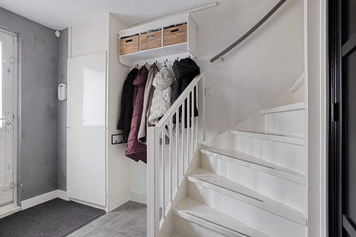 Foto 15 van Paardebloemweg 2