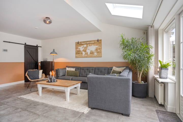 Foto 10 van Paardebloemweg 2