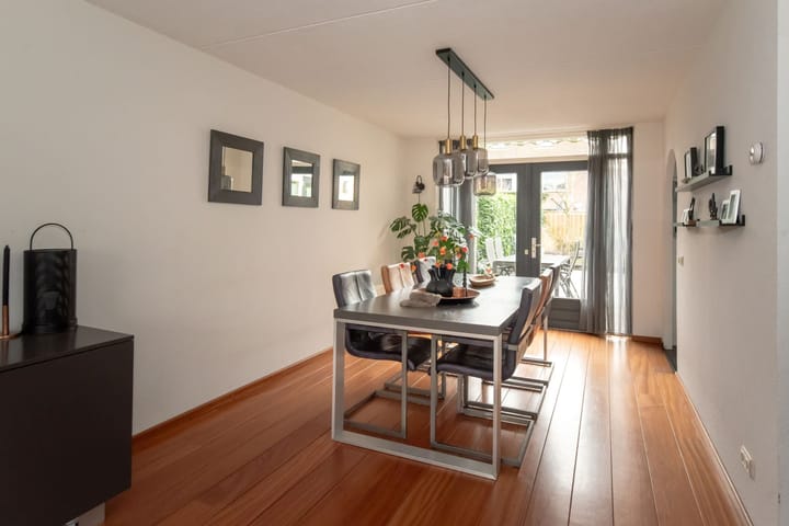 Foto 9 van Steenanjer 11