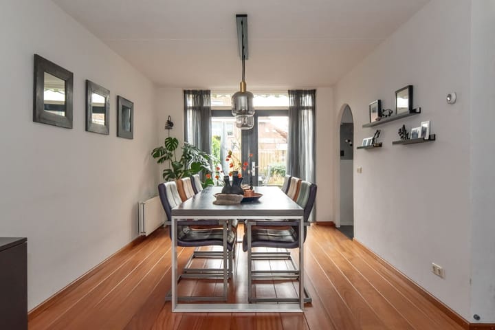 Foto 8 van Steenanjer 11