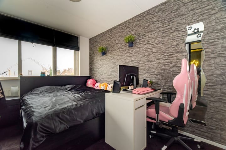 Foto 22 van Steenanjer 11