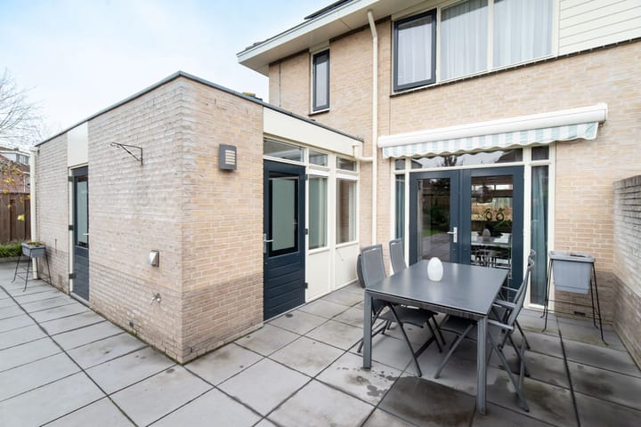 Foto 31 van Steenanjer 11