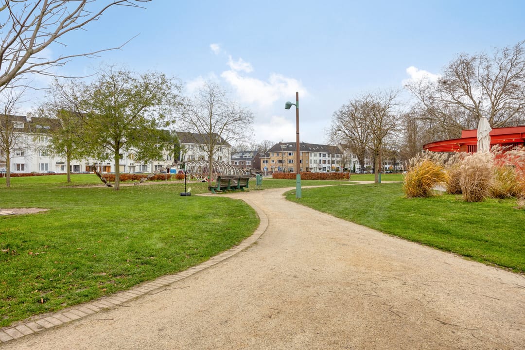 Foto 31 van Oranjeplein 260