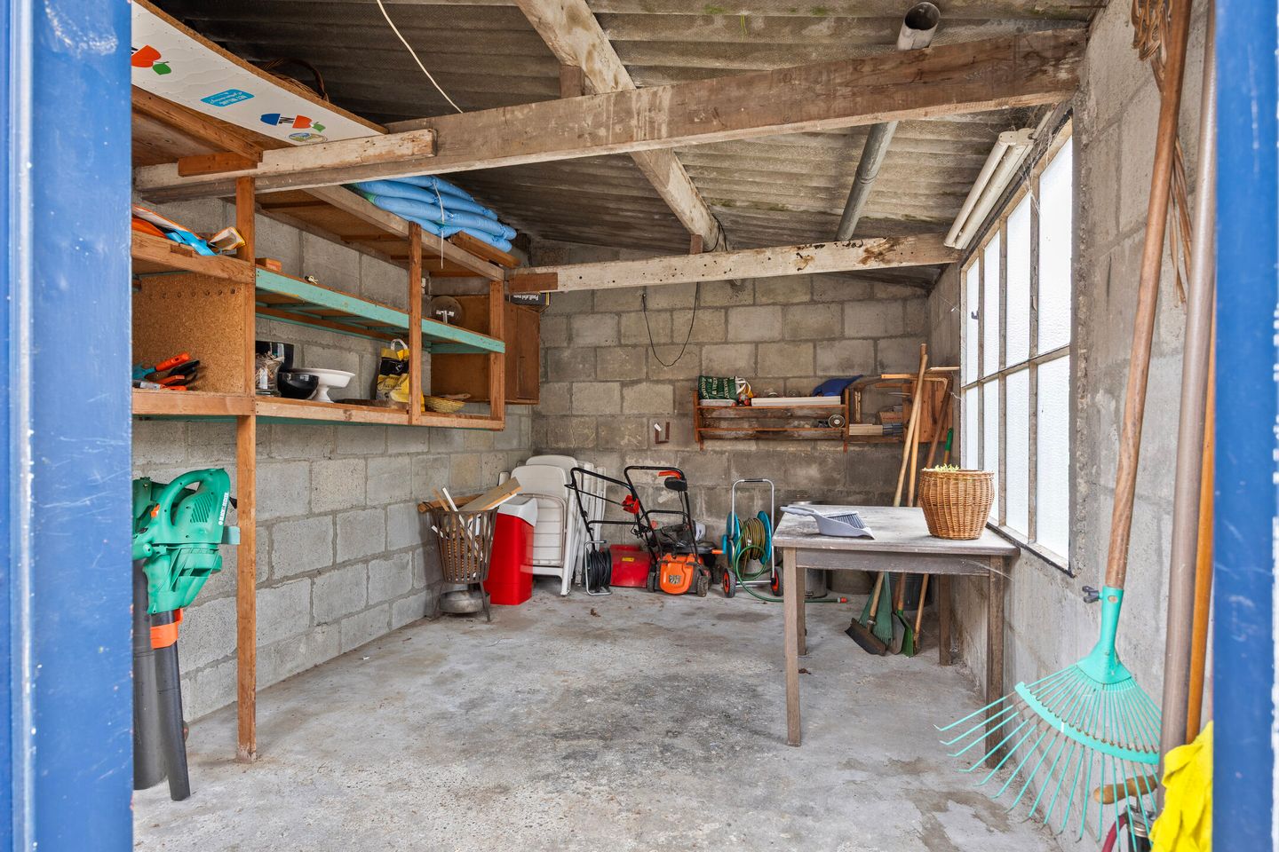 Photo 35 of Goudbergstraat 34-A