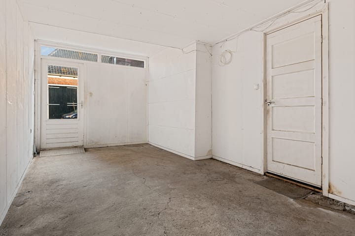 Photo 32 of Hoofdstraat 20