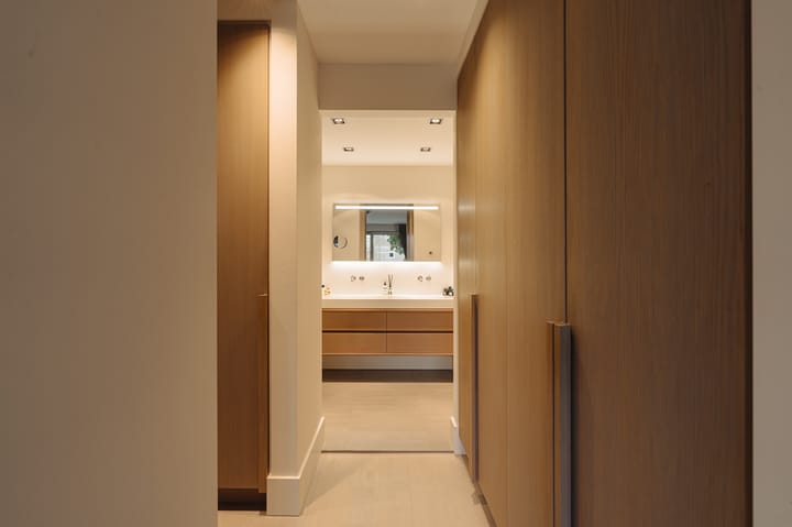 Photo 26 of De Klencke 87-A