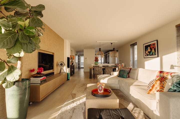 Photo 12 of De Klencke 87-A