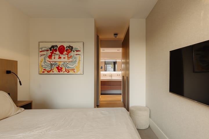 Photo 25 of De Klencke 87-A