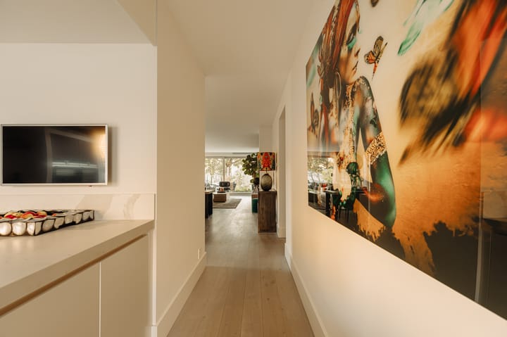 Photo 37 of De Klencke 87-A