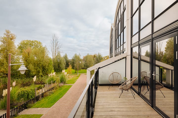 Foto 32 van W. Oudshoornstraat 6