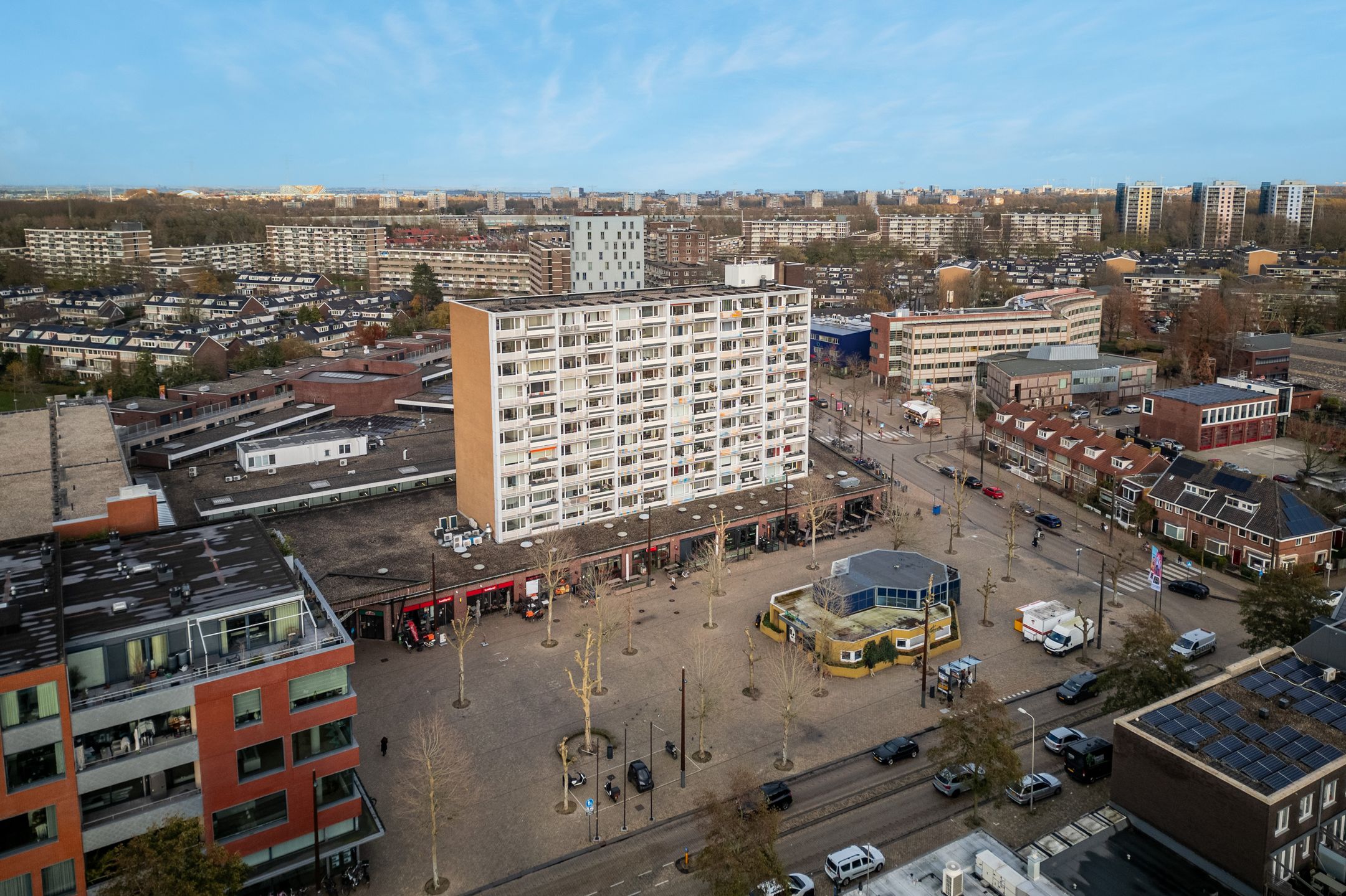 Foto 36 van Ouddiemerlaan 189