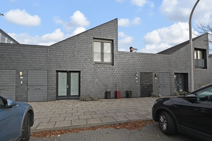 Photo 47 of Van Dijkwater 45