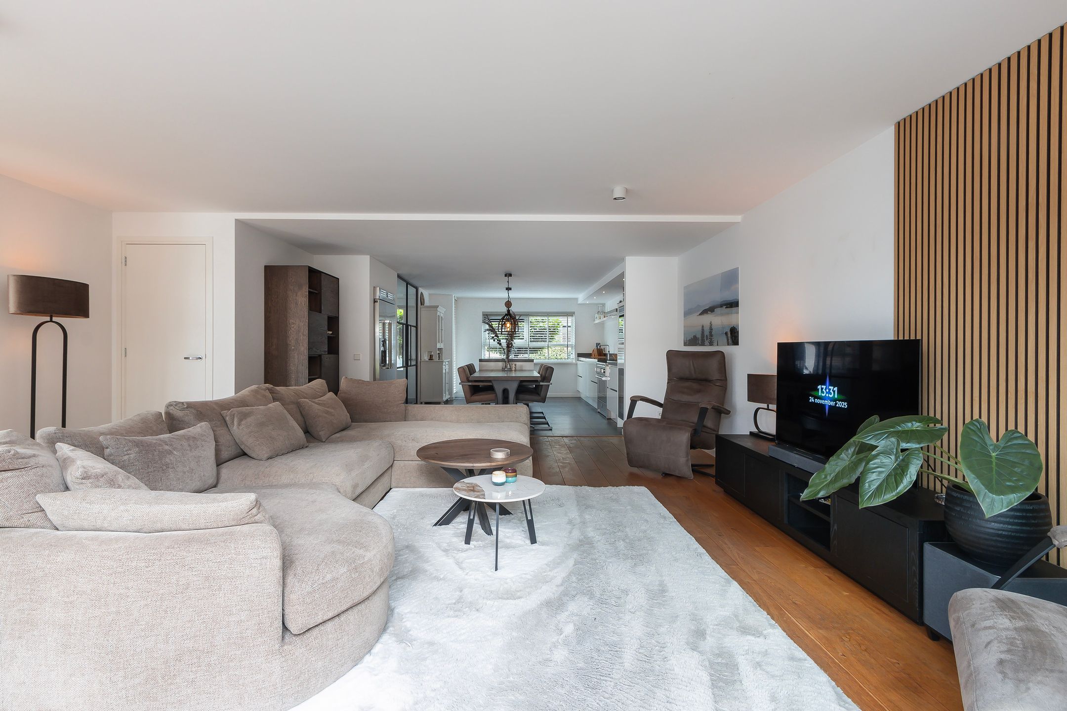 Photo 18 of Noorderlicht 12