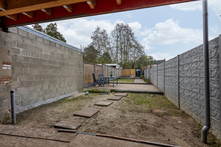 Foto 20 van Burg.Franssenstraat 27