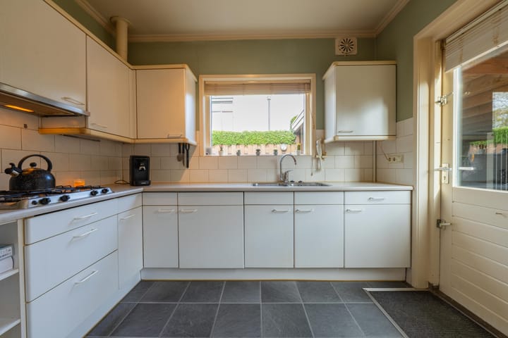 Foto 26 van Burgemeester van Welderenstraat 9