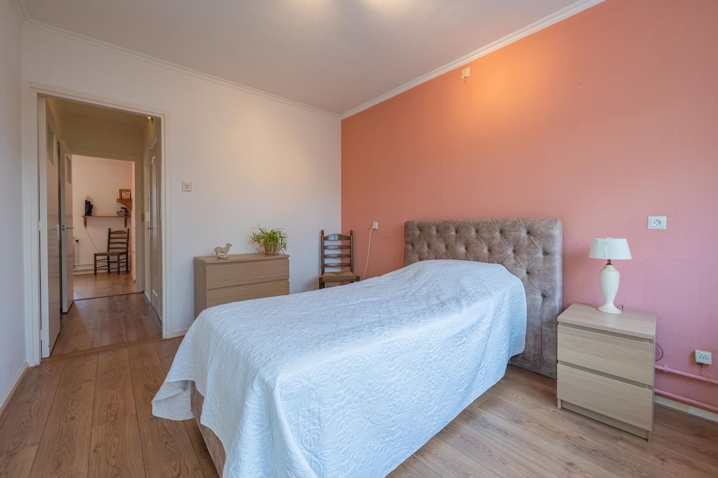 Photo 29 of Burgemeester van Welderenstraat 9