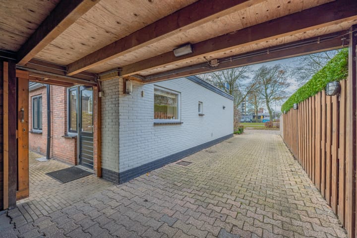 Foto 48 van Burgemeester van Welderenstraat 9