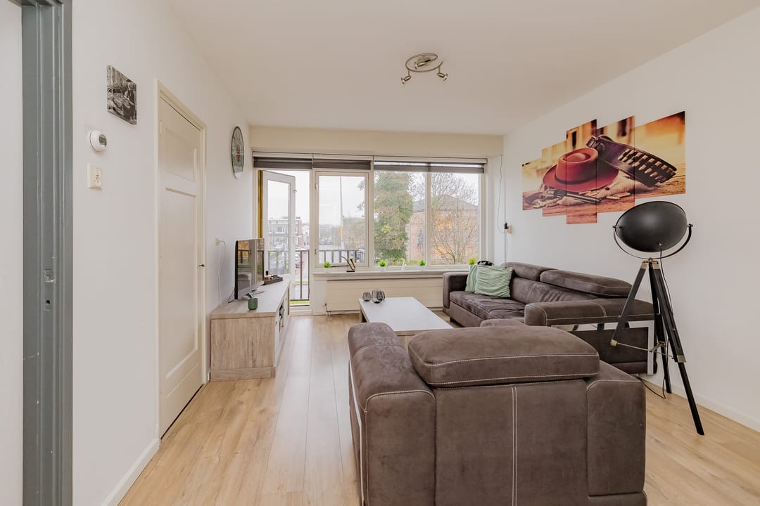 Foto 2 van Charlotte de Bourbonstraat 28