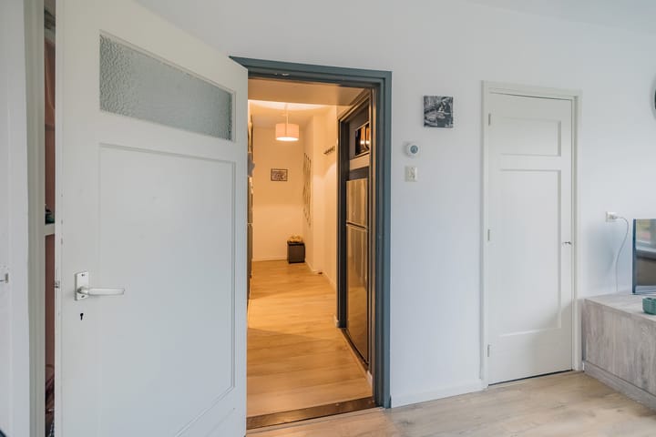 Foto 15 van Charlotte de Bourbonstraat 28