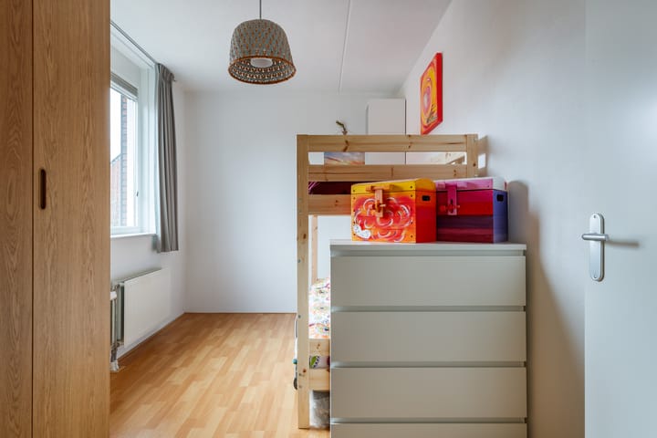 Foto 15 van Van der Vlugtsingel 13