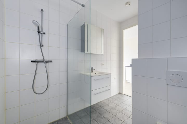 Foto 12 van 1e Lulofsdwarsstraat 6-V