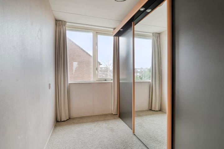 Foto 24 van Aafje Heynislaan 2