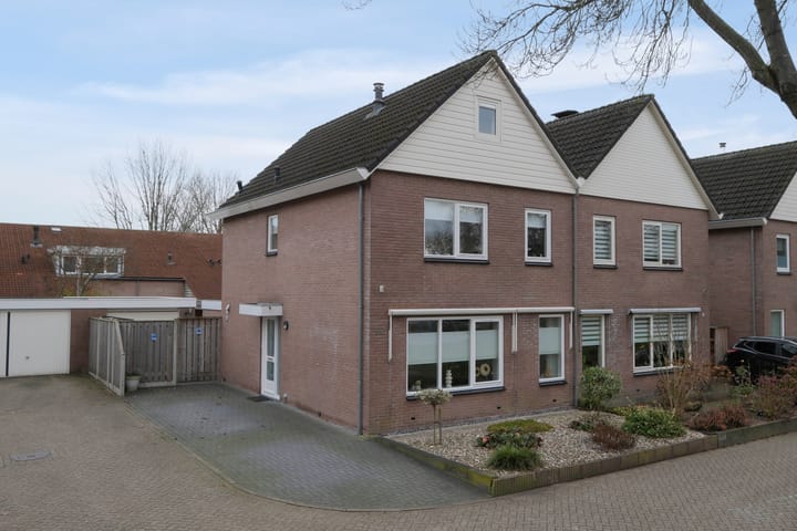 Photo 2 of De Ibis 32