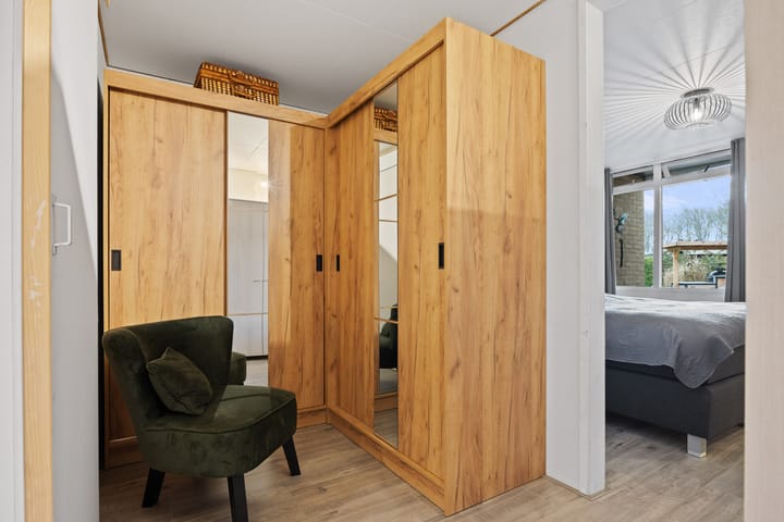 Photo 32 of De Helling 43