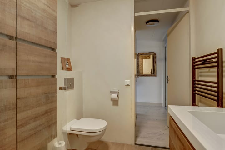 Foto 16 van Breedstraat 14-C