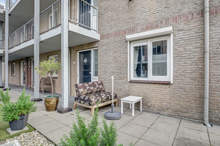 Foto 19 van Breedstraat 14-C